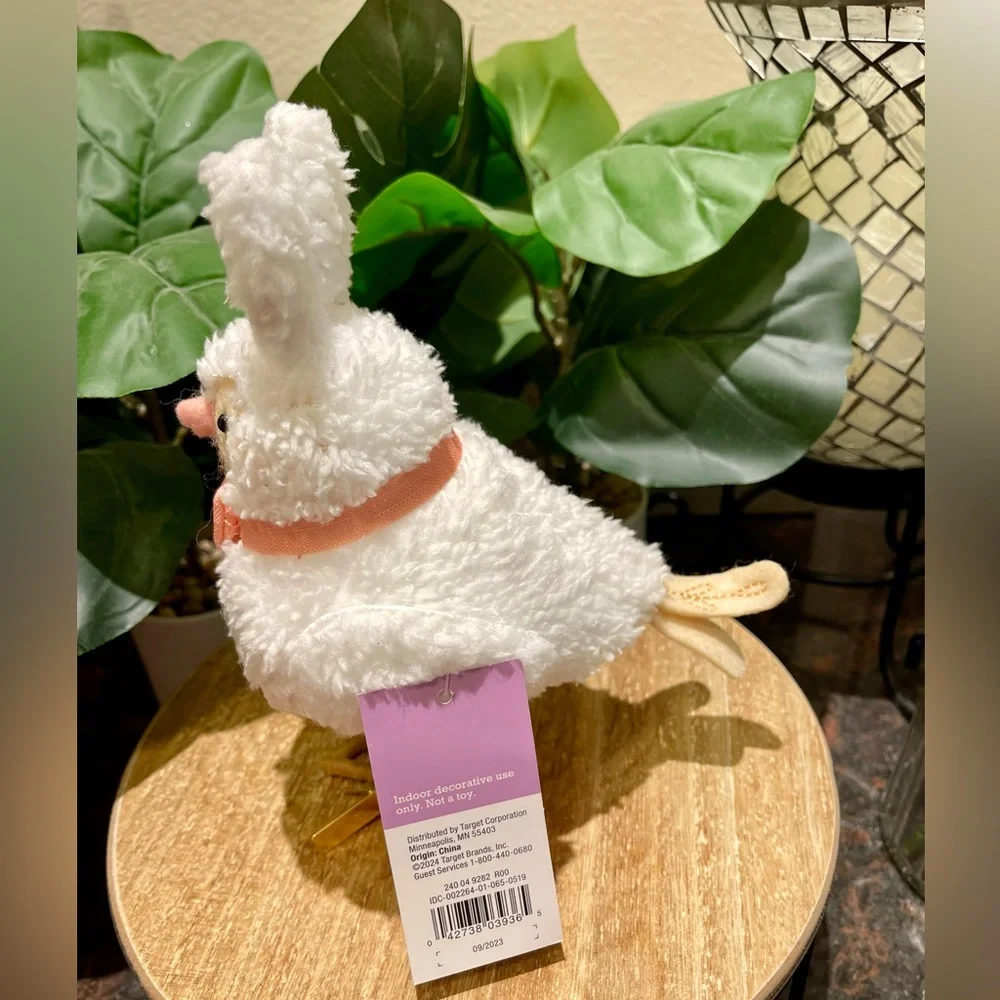 Featherly Friends Easter Bird Tuft the Bunny